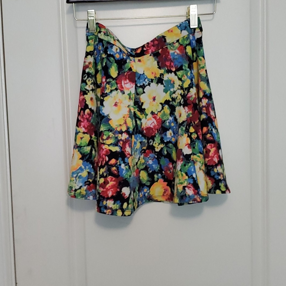 Lush floral mini skater skirt